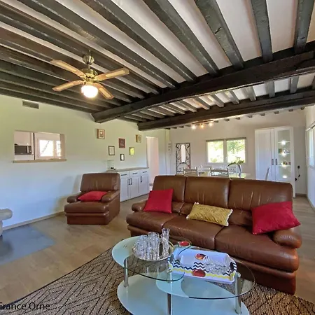 Maison De Charme A Monnai, Animaux Acceptes, Jardin Et Terrasse - Fr-1-497-214 Lantställe