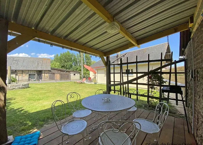 Maison De Charme A Monnai, Animaux Acceptes, Jardin Et Terrasse - Fr-1-497-214